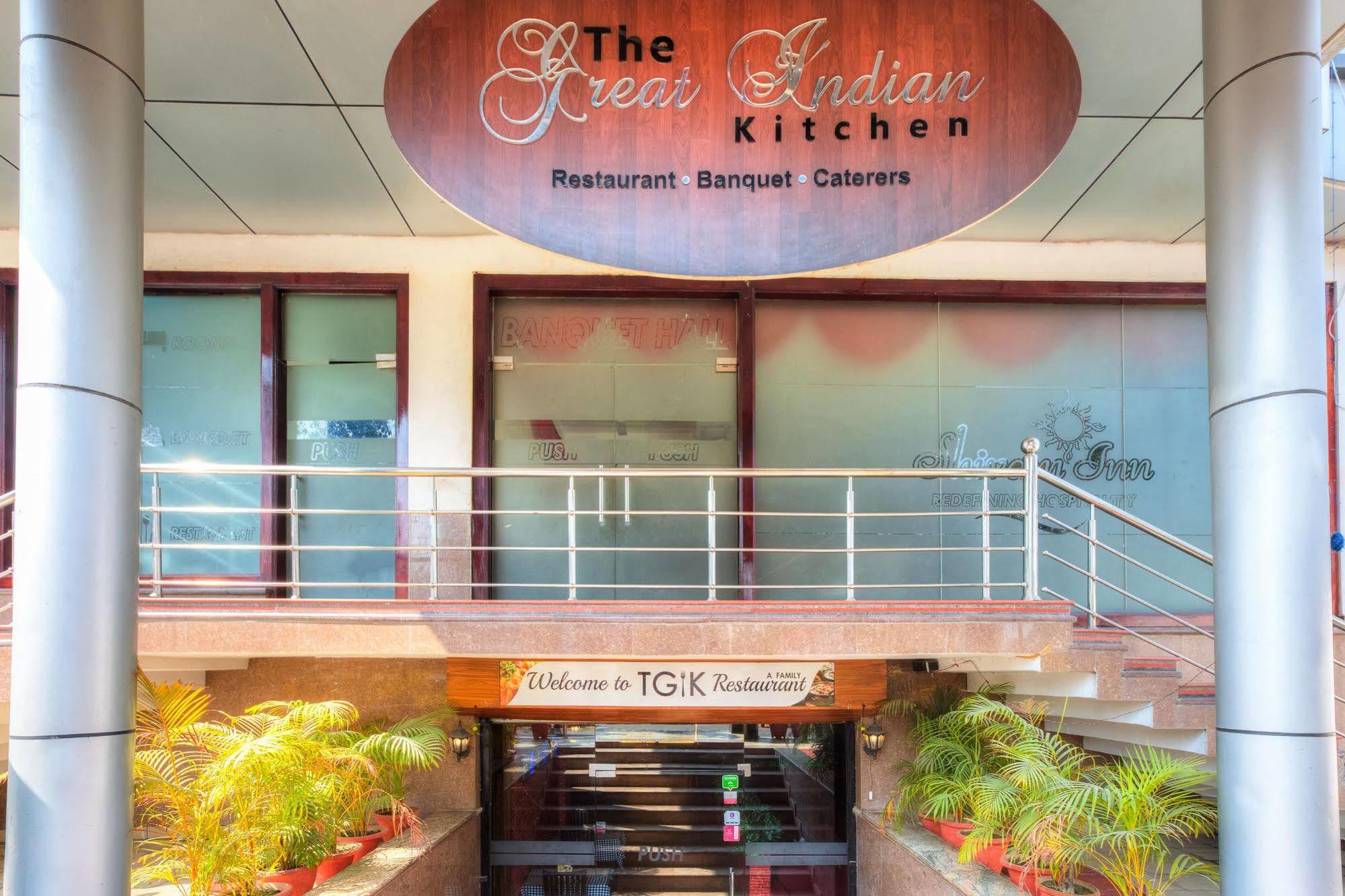 Treebo Shivam Inn Near Singapore Mall 러크나우 외부 사진