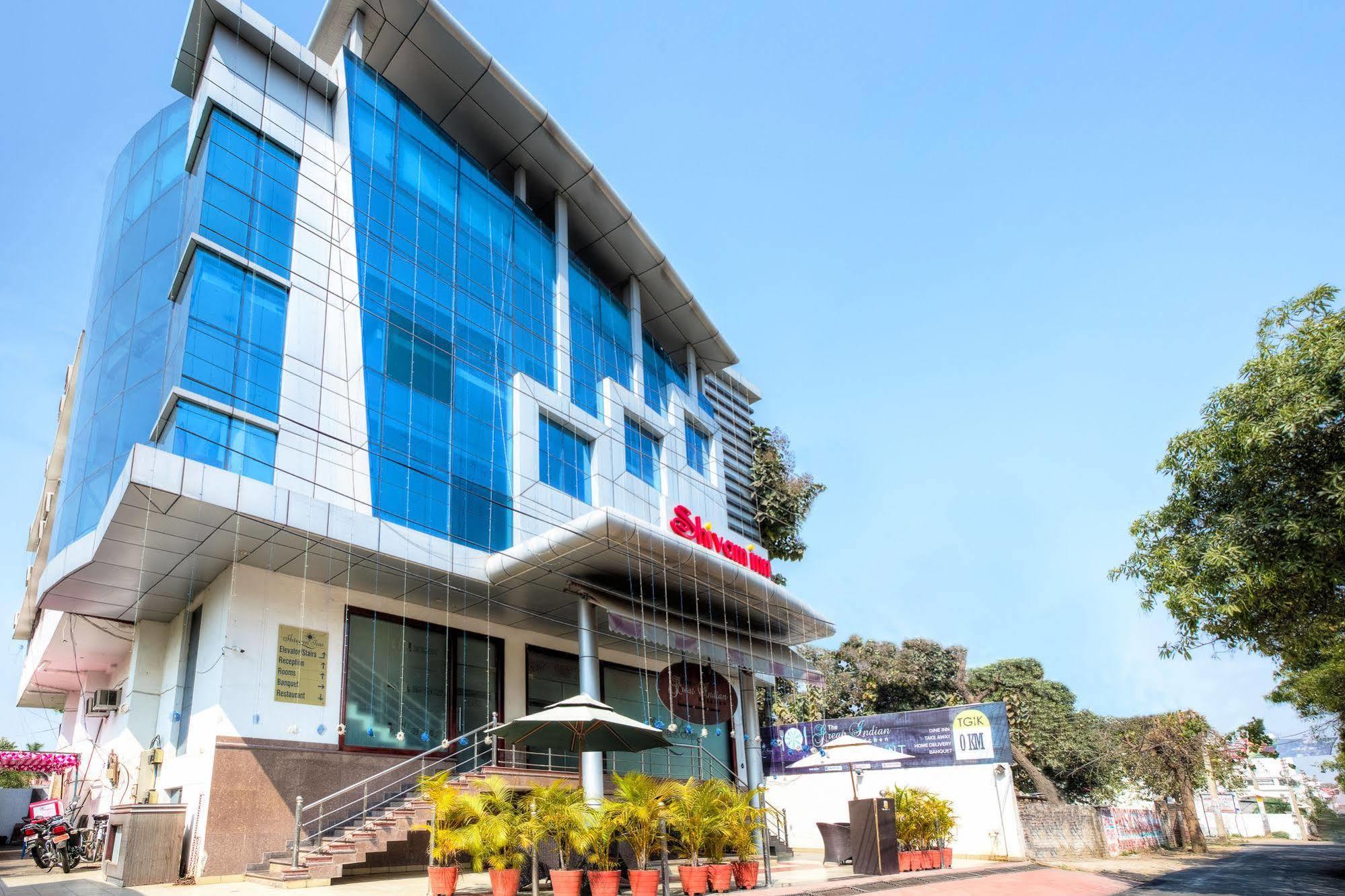 Treebo Shivam Inn Near Singapore Mall 러크나우 외부 사진